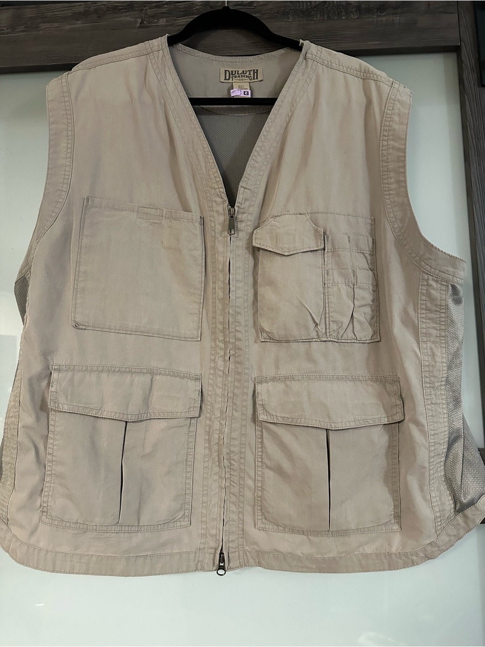 Duluth Trading Co. Vest in Khaki with Lavender Size Tag